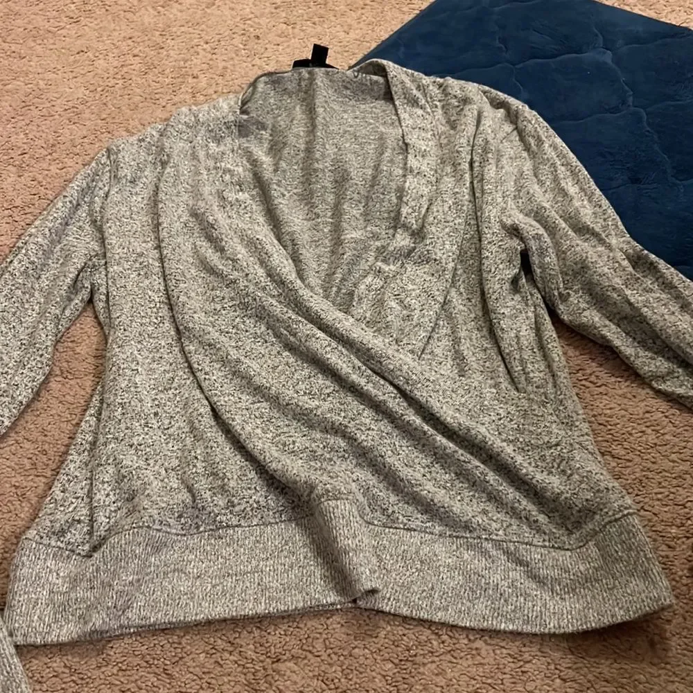 ‎J crew small sweater